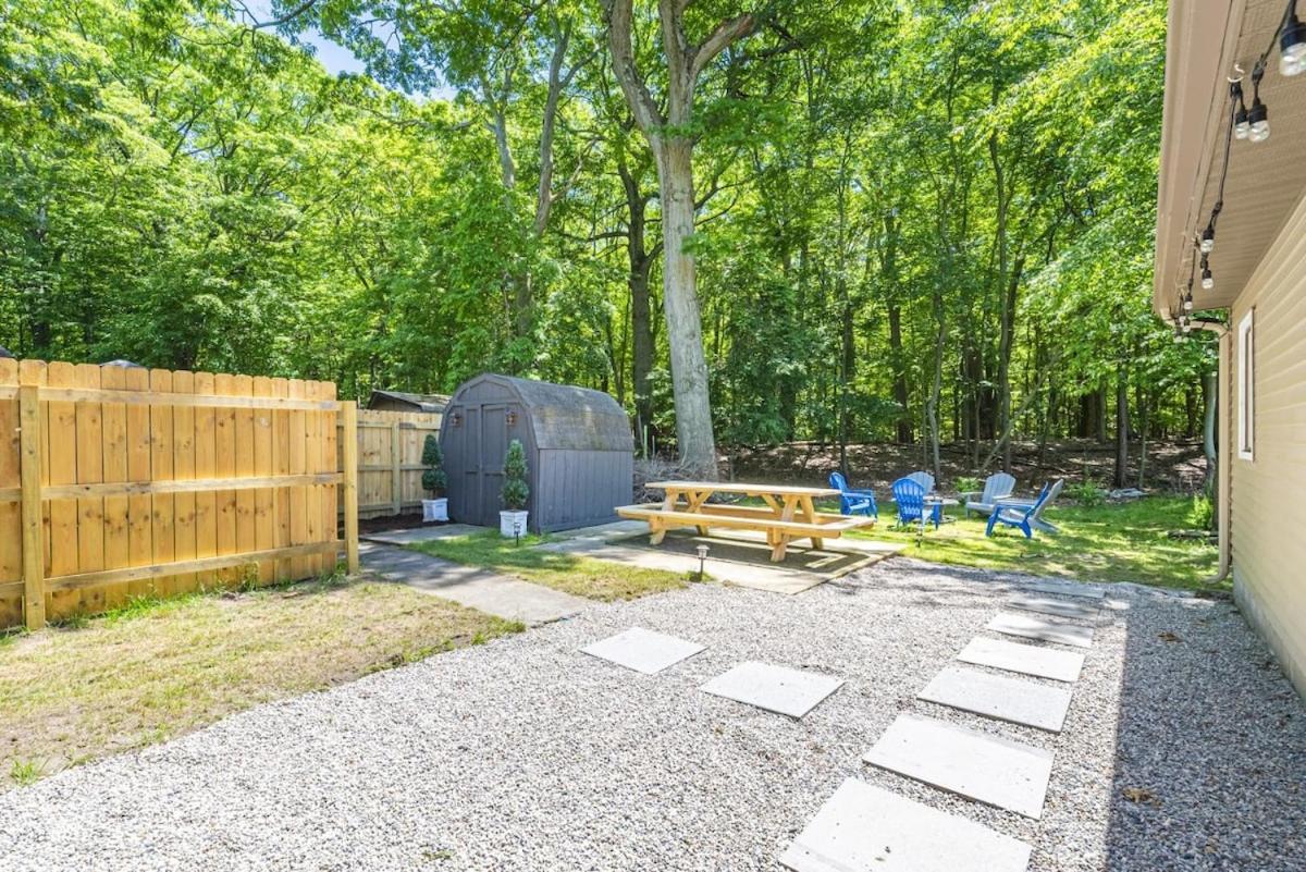 Coastal Comfort Meets Beachside Bliss Muskegon Extérieur photo