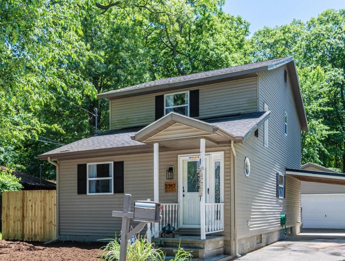 Coastal Comfort Meets Beachside Bliss Muskegon Extérieur photo