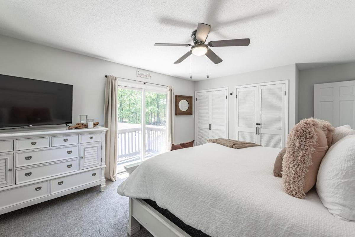 Coastal Comfort Meets Beachside Bliss Muskegon Extérieur photo