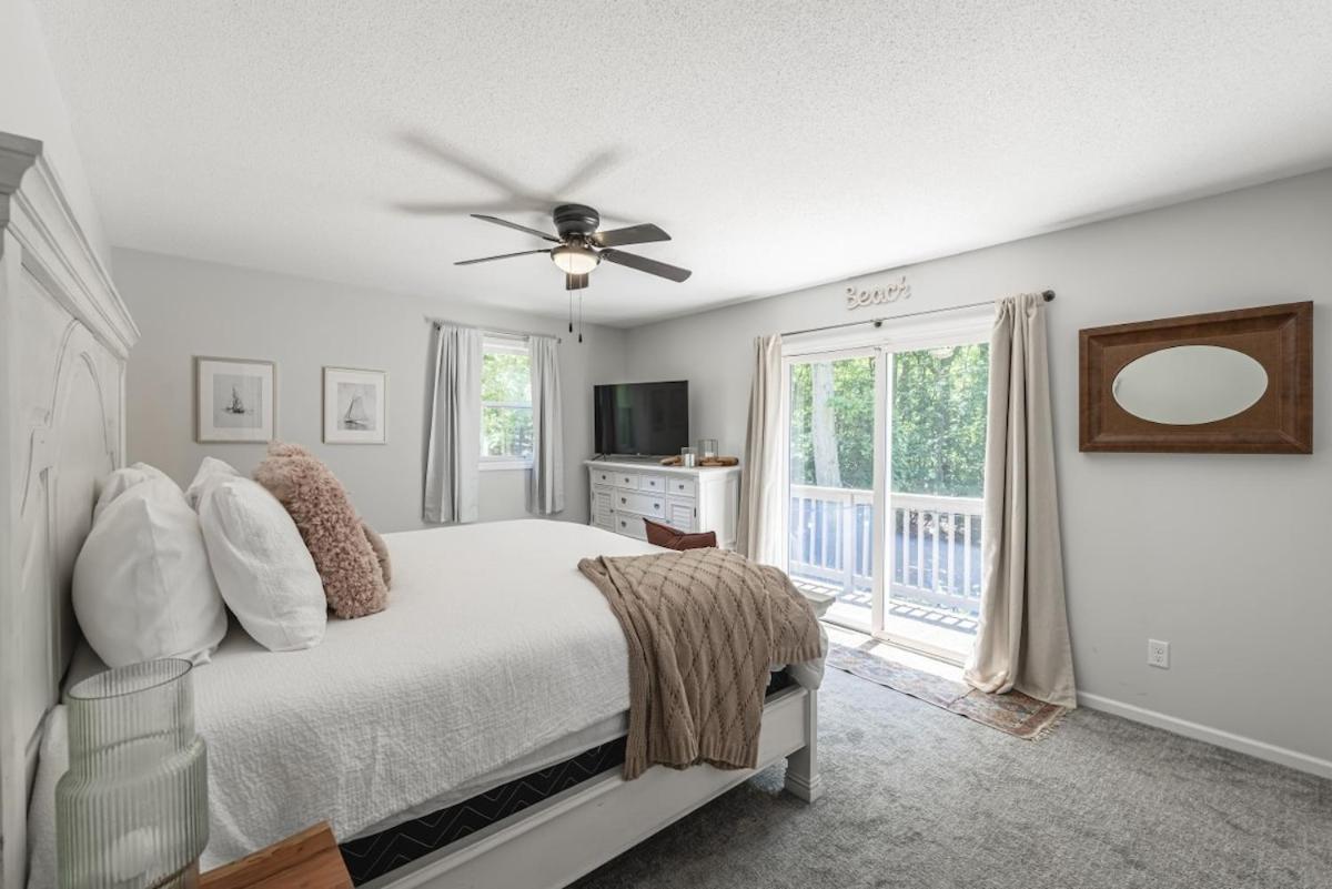 Coastal Comfort Meets Beachside Bliss Muskegon Extérieur photo
